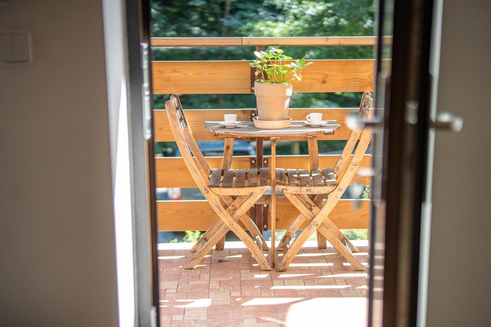 Apartman Spaleny Mlyn Lisnice Kültér fotó